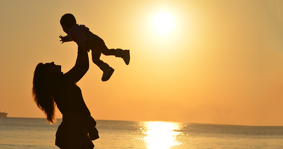 MO-Blog-Template-1200-x-630-How-Becoming-a-Mom-Made-Me-a-Better-Marketer-20180208