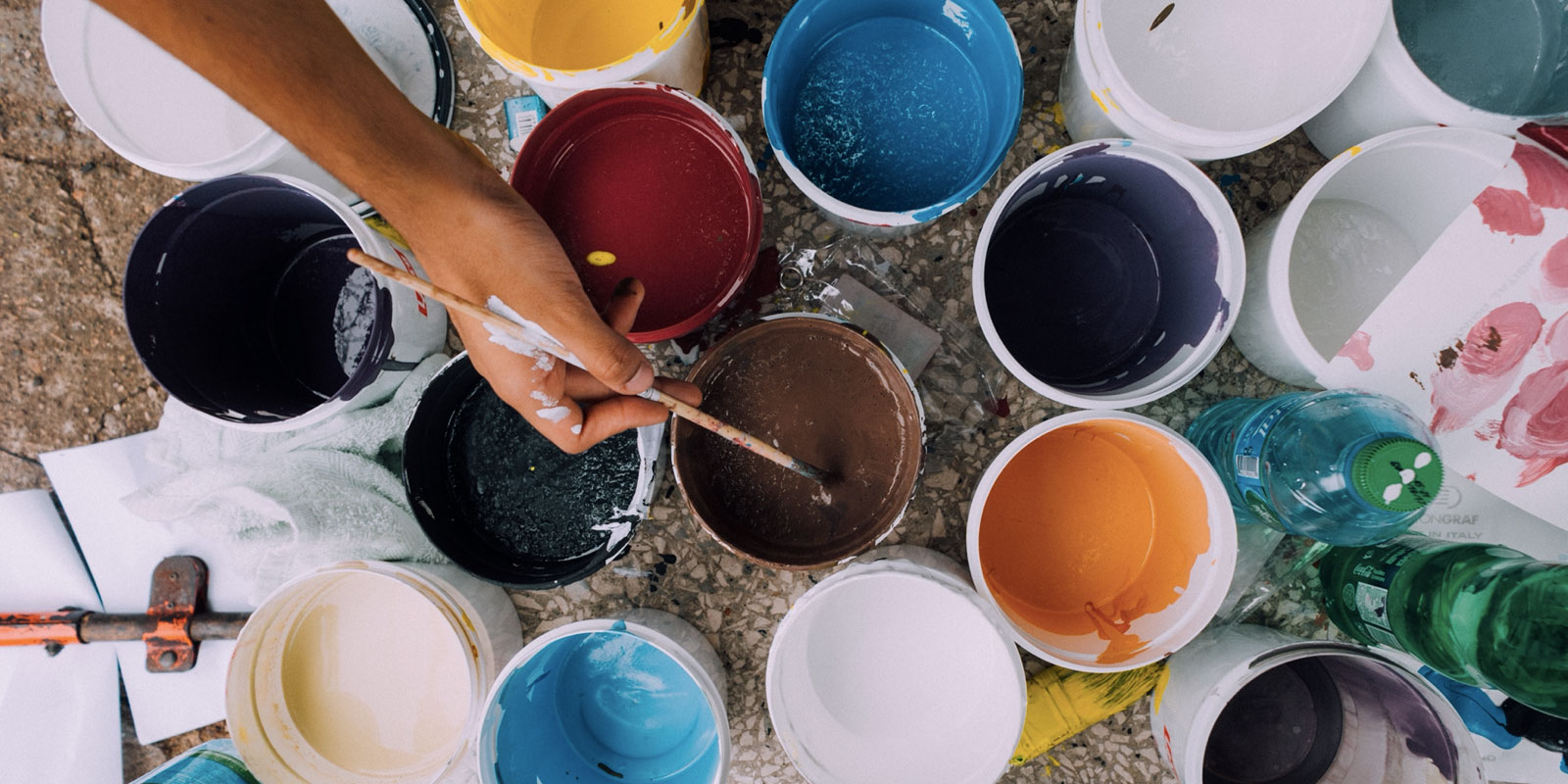 Website trends: vertical split layouts